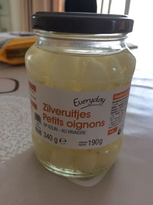 Petits Oignons front packaging