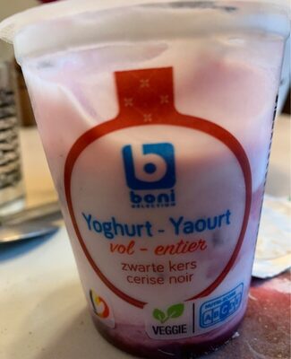 Yaourt entier cerise noir