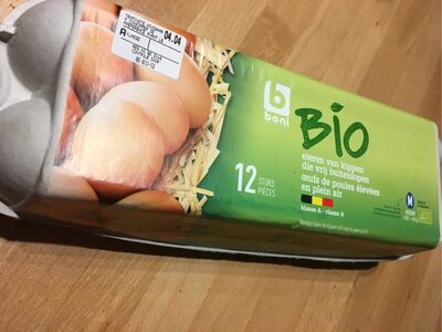 Oeufs de poules élevées en plein air front packaging