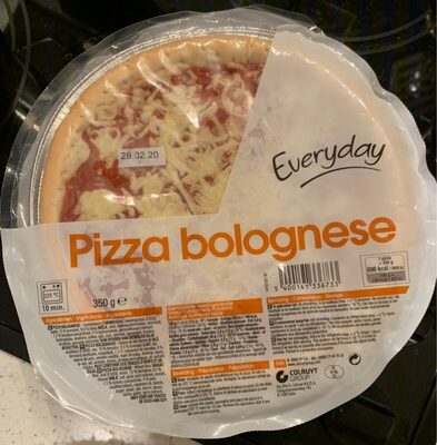 Pizza bolognese