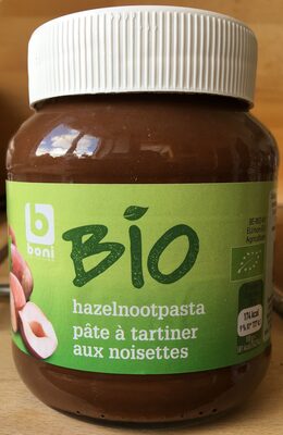 Pâte à tartiner aux noisettes front packaging