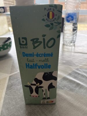 Bio Melk Halfvolle front packaging
