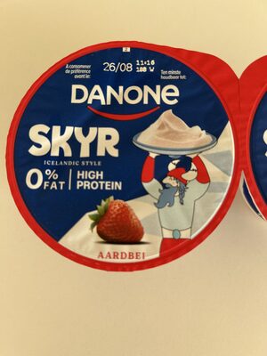 Skyr Aardbei front packaging