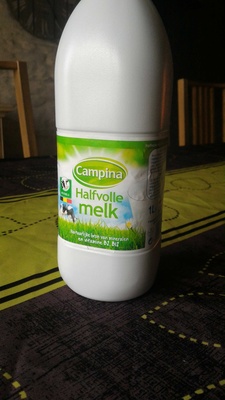 Lait demi-écrémé front packaging