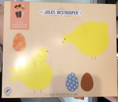 Chocolat praline front packaging