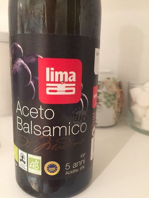 Aceto Balsamico front packaging