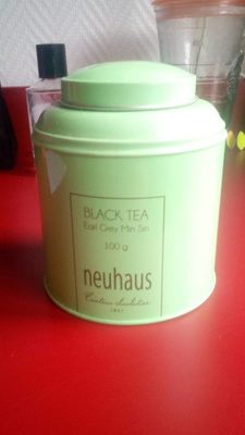 Black tea front packaging