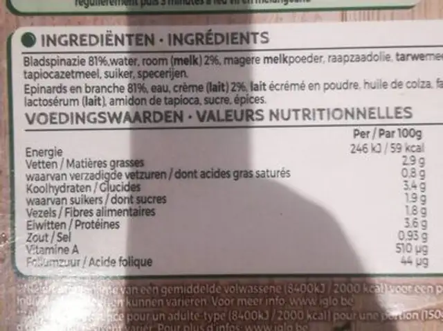 Epinards en branches nutrition facts table
