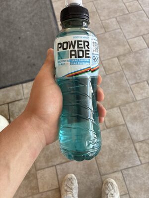 Powerade Mountain Blast Zero Sugar front packaging