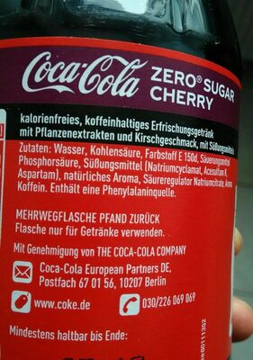 Coca-Cola Cherry ohne Zucker ingredients label
