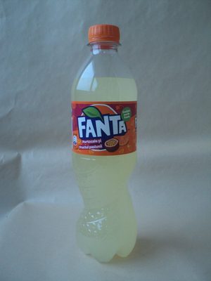Fanta Portocale și fructul pasiunii