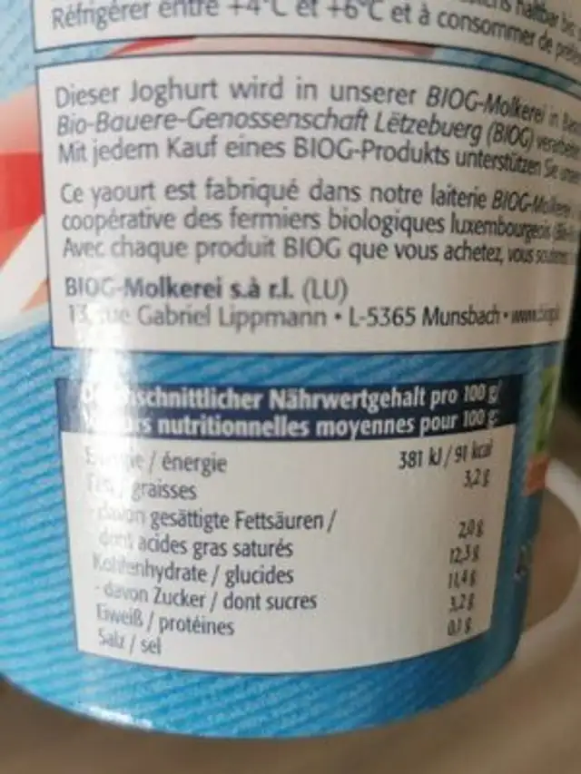 Bio-Joghurt Fraises nutrition facts table