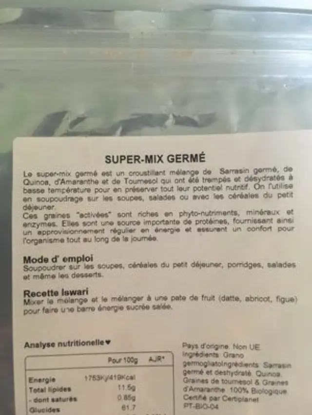 SUPER VEGAN PROTEIN - Cacahuétes & Maca ingredients label
