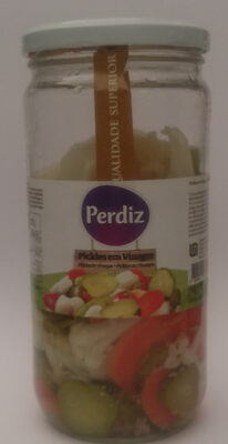 Pickles em Vinagre front packaging