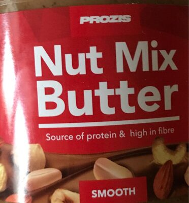 Beurre de cacahuete avec des fruits à coque