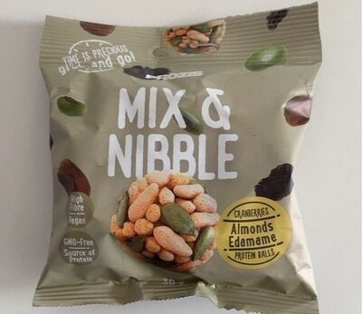 Mix & nibble front packaging