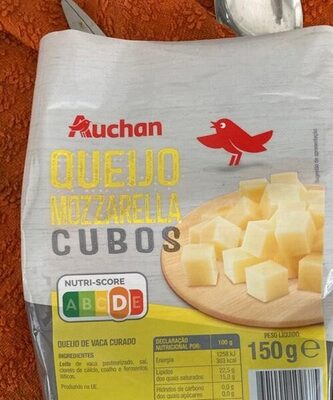 Queijo aos cubos