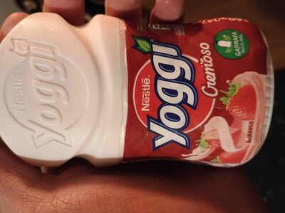 Yoggi cremoso morango
