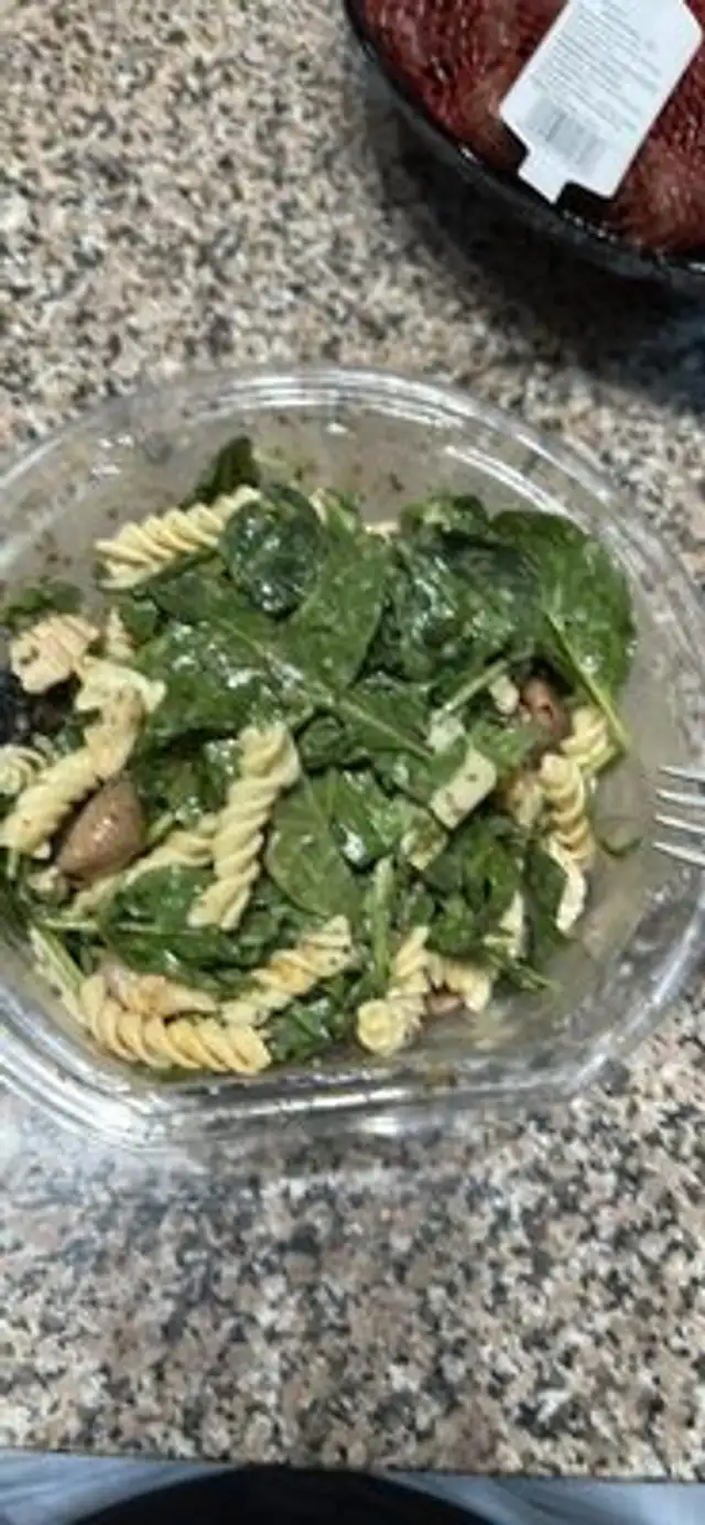 Salada Italiana nutrition facts table