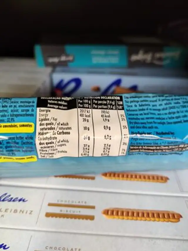 Argolinhas chocolate de leite nutrition facts table