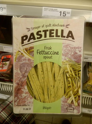 Pastella frisk fettucine spinat