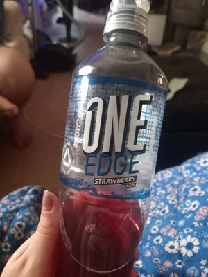 One Edge Strawberry front packaging