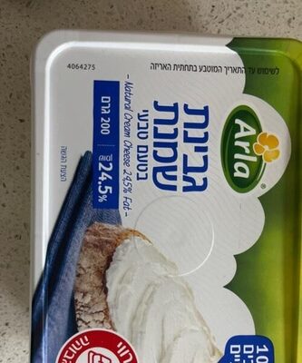 Natural cream cheese front packaging