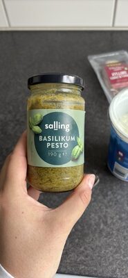 Basilikum Pesto