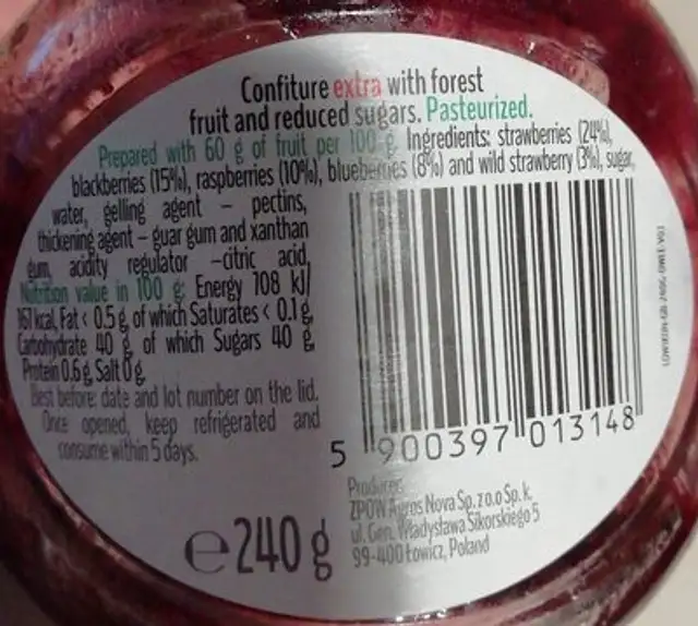 Konfitura z owocami leśnymi ingredients label