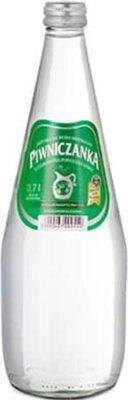 Natürliches Mineralwasser mittelgesättigtes CO2 0,7 l Piwniczanka front packaging