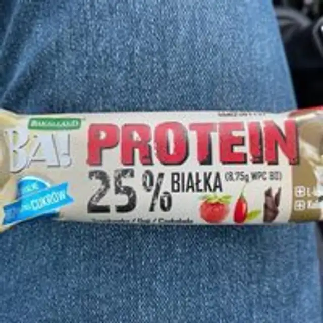 Baton proteinowy truskawka goji czekolada