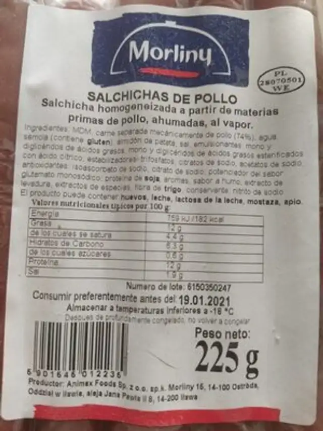 Salchichas de pollo nutrition facts table