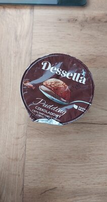 Deser mleczny czekoladowy z bitą śmietana o smaku czekoladowym