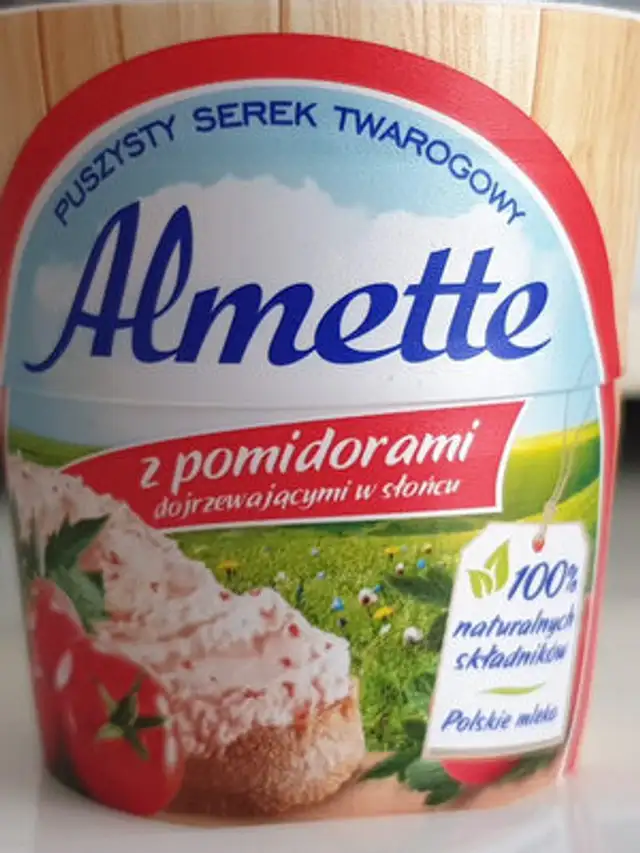 Almette z pomidorami front packaging