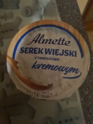 Serek wiejski z kremowym twarożkiem