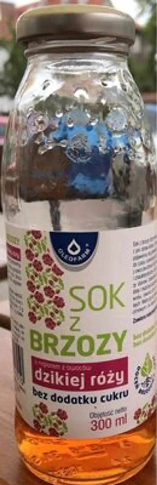 Sok z brzozy z naparem z dzikiej rozy