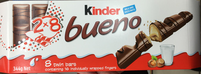 Kinder Bueno front packaging