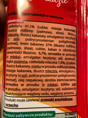 Wafelki z kremem kakaowym w czekoladzie ingredients label