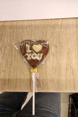 Lizak serduszko czekoladowe front packaging