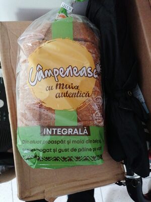 Pâine câmpenească integrala cu maia