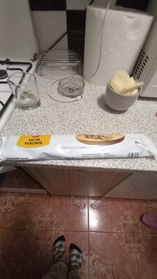 foi de plăcintă front packaging