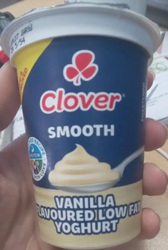 Vanilla Flavoured Low Fat Yogurt front packaging