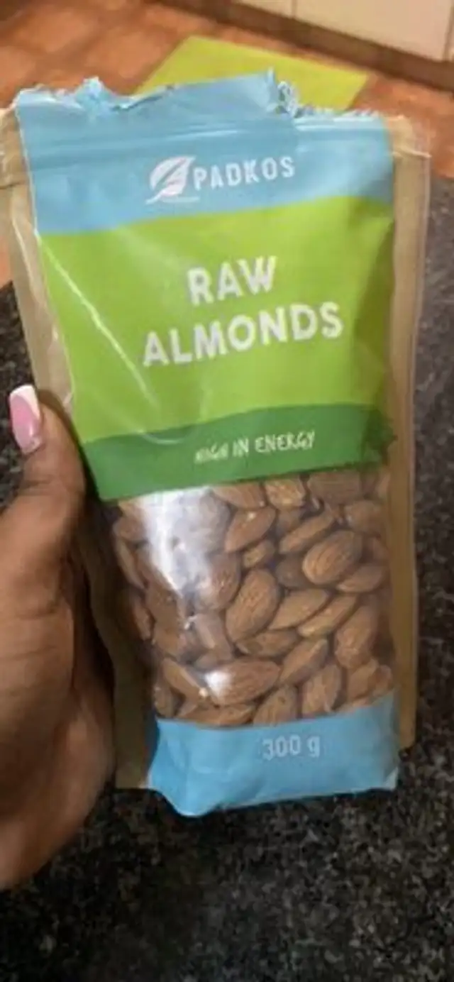 Raw Almonds front packaging