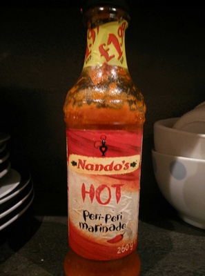 Hot peri-peri marinade front packaging