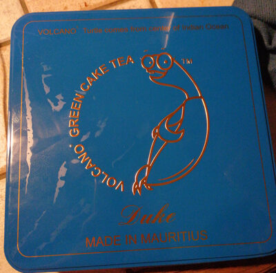 volcano Green cake tea front packaging