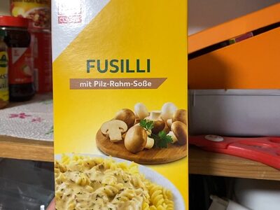 Fusilli mit Pilz-Rahm-Sauce