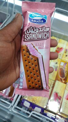 Ice cream 🍦 SANDWICH STRAWE RRY