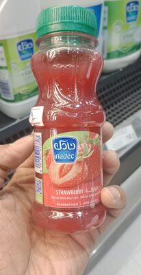Nadec strawberry juice 180ml