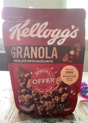 Granola chocolate with hazelnuts