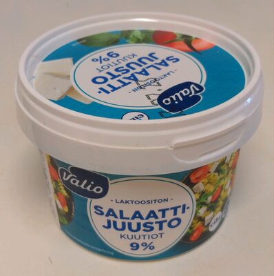 Salaattijuustokuutiot